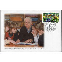 canada stamp 1785 older couple on path of life 46 1999 fdc 001