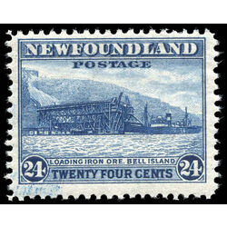 newfoundland stamp 210 loading ore bell island 24 1932 m fnh 001